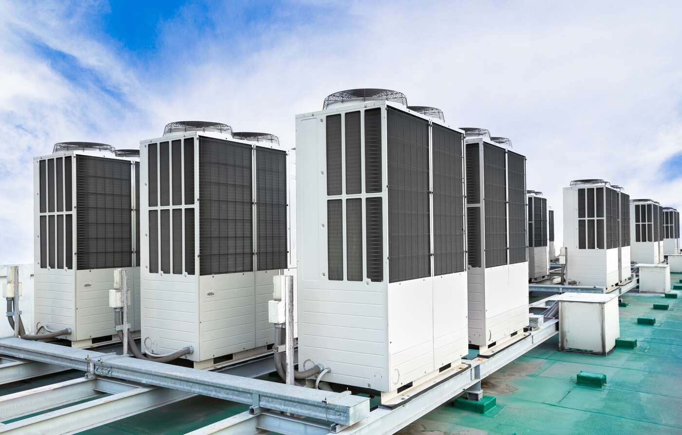 row-air-conditioning-units-on-rooftop